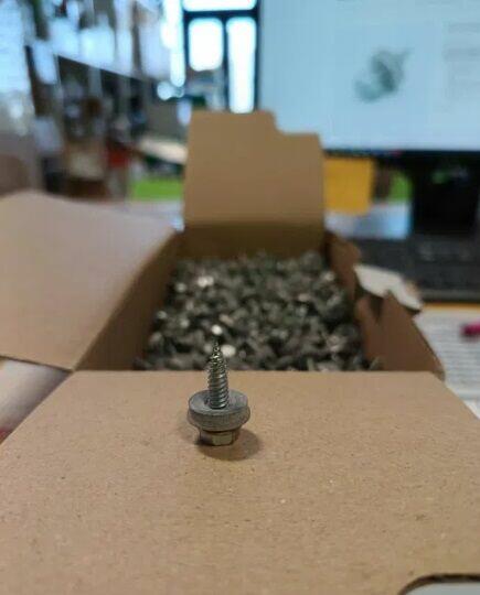 Wkręt do metalu EJOT JF3-2H 4,8x19 nierdzewny TANIO