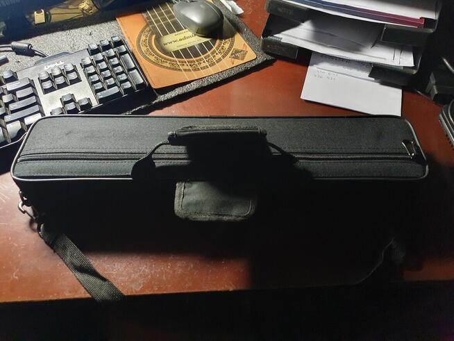 Okazja Flet poprzeczny z zagiętą główką 1000,-