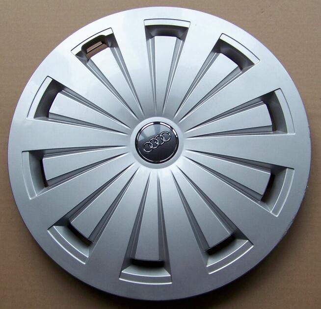 8W0601147 4x Oryginał Kołpaki Audi A4 lub A3 A6 16 cali