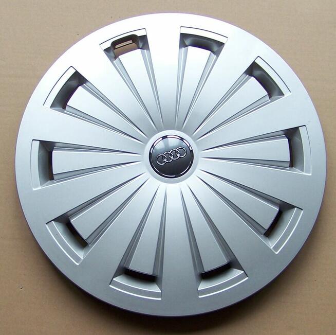 8W0601147 4x Oryginał Kołpaki Audi A4 lub A3 A6 16 cali