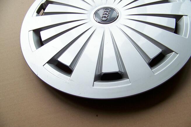 8W0601147 4x Oryginał Kołpaki Audi A4 lub A3 A6 16 cali