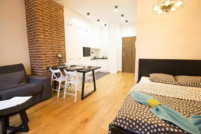 Mieszkanie typu studio na wynajem 3600 zł