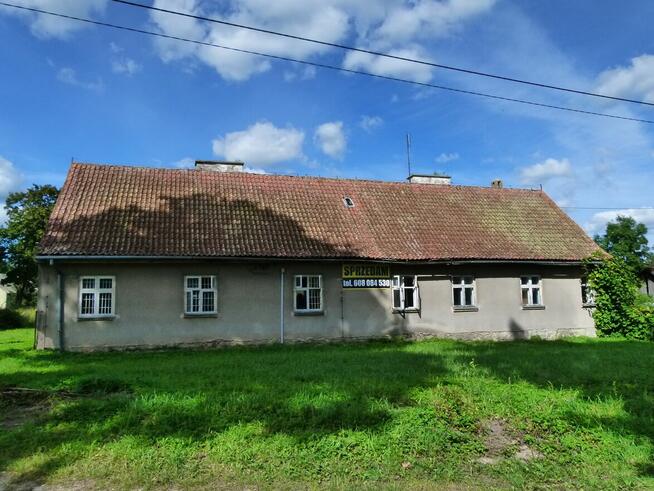 Mazury , Dom 182 m², budynek gospodarczy 64 m² - 370000 zł