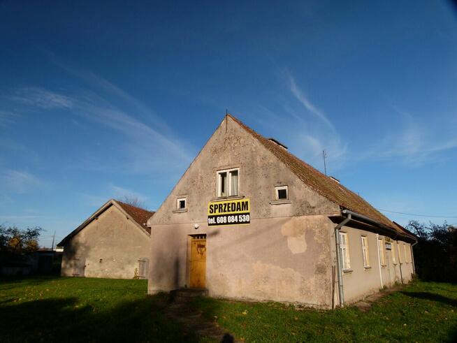 Mazury , Dom 182 m², budynek gospodarczy 64 m² - 370000 zł