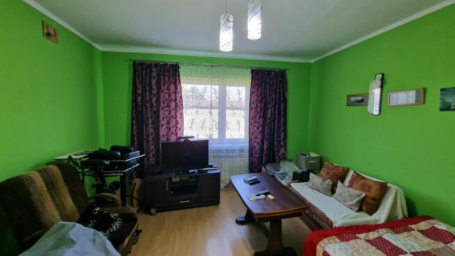 Poręba dom parterowy blisko centrum z budynkiem pod działaln