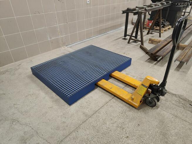 Wanna wychwytowa PMW 400 L z kieszeniami do paleciaka