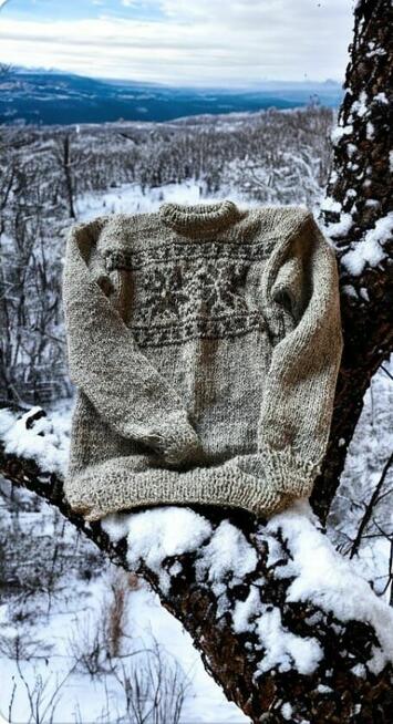 Sweter, swetry góralskie wełniane 100 %