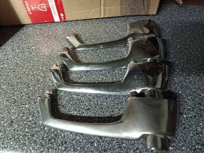 Moskwicz 412 klamki zewnętrzne