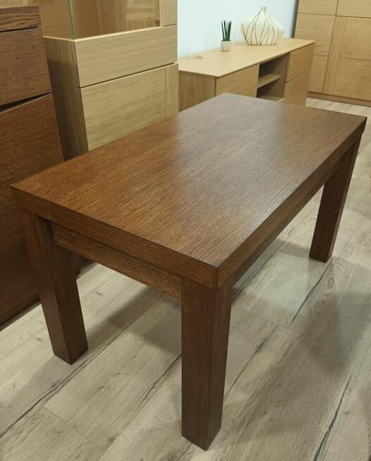 Stolik z szufladą w naturalnej okleinie dębowej