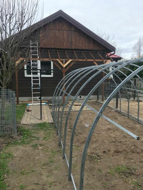 Szklarnia z poliwęglanu; tunel foliowy