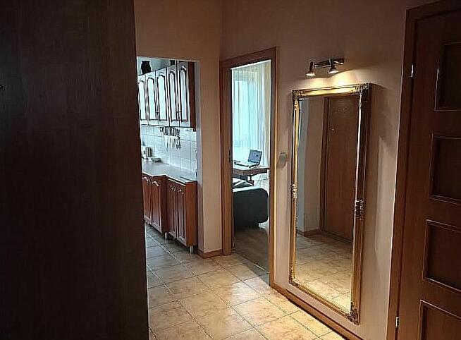 KOMUNALNE 72m, TRZY POKOJE ZAMIENIĘ NA DWA ODDZIELNE