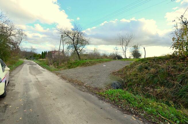 Sprzedam ładną działkę w Morawsku!