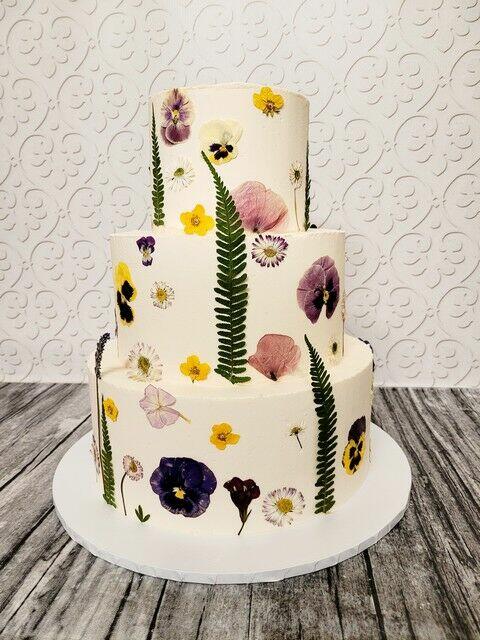 Tort weselny, urodzinowy, na Chrzest, Komunię; słodki stół