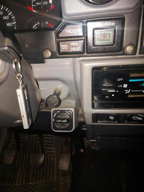 Toyota Landcruiser Hzj 73 4.2