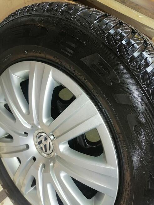 SPRZEDAM KOMPLET OPON ZIMOWYCH DĘBICA 215/65R16-98H Z FELGAM