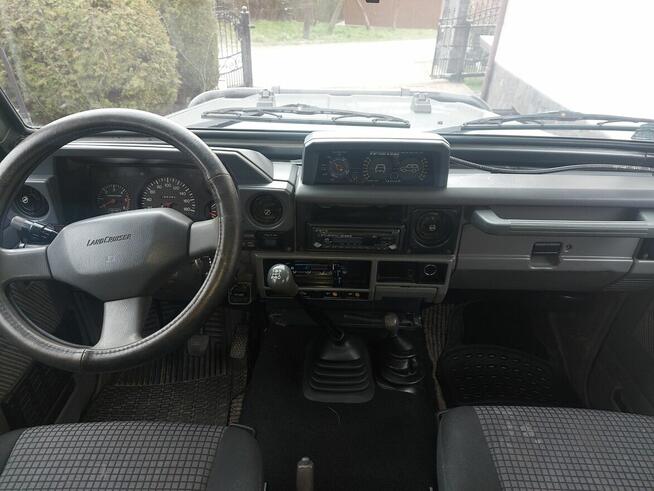 Toyota Landcruiser Hzj 73 4.2