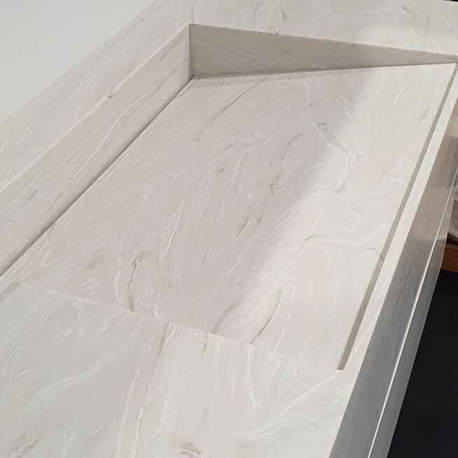 Szafka łazienkowa ze zintegrowaną umywalką liniową na wymiar