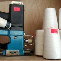 Nici do ręcznej zaszywarki do worków.