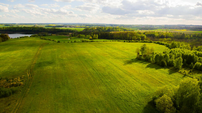 Sprzedam działkę na Mazurach