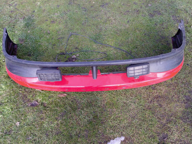 Zderzak przedni przód Hyundai Elantra 1991 halogen