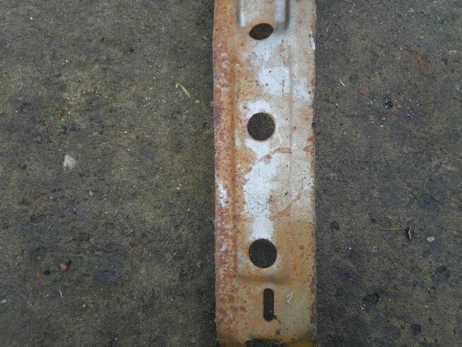 Element dachu słupek Fiat 125p oryginał kolekcja reperaturka