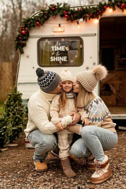 Piękne, rodzinne fotograficzne sesje świąteczne w Krakowie