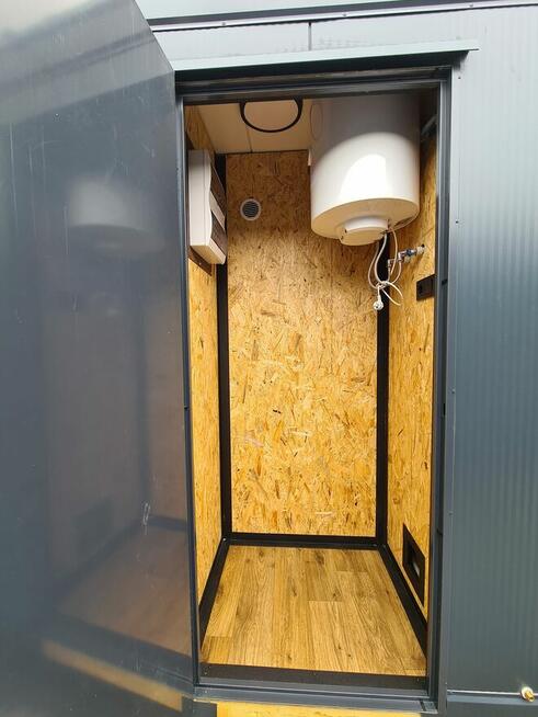 Domek z płyty warstwowej, Pawilon Handlowy - MOBILE LOFT