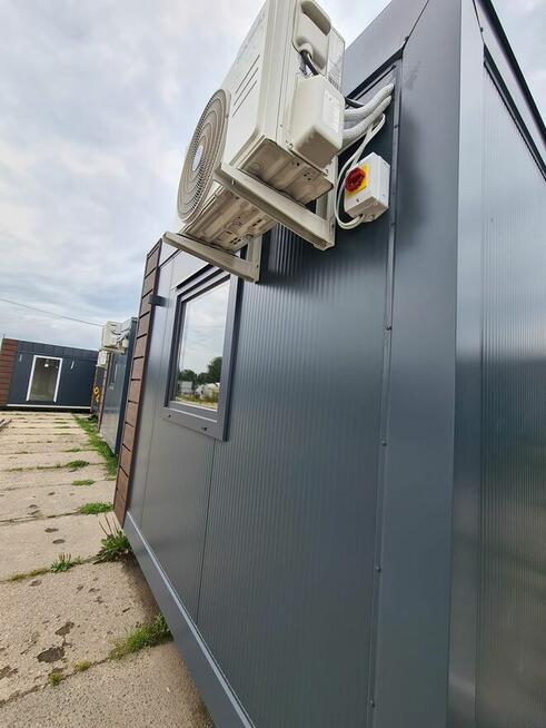 Domek z płyty warstwowej, Pawilon Handlowy - MOBILE LOFT