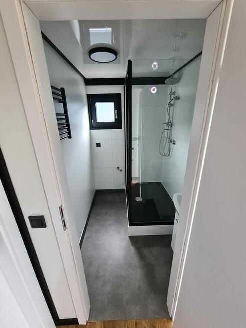 Domek z płyty warstwowej, Pawilon Handlowy - MOBILE LOFT