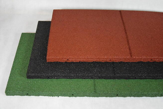 Mata 2mm SBR w rolce antypoślizgowa 950k/m3