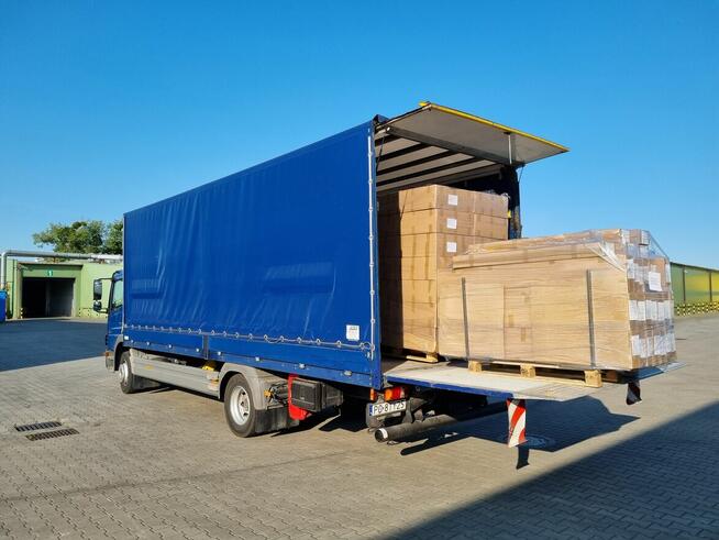 Usługi Transportowe / Przeprowadzki / Transport Ciężarowy