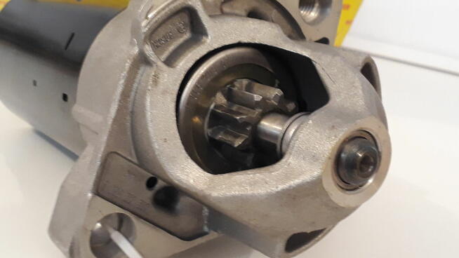 Rozrusznik Bosch 0 001 108 220