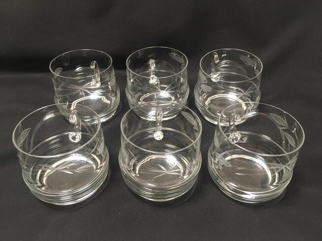 PRL stare szklanki filiżanki szlifowane 6 sztuk