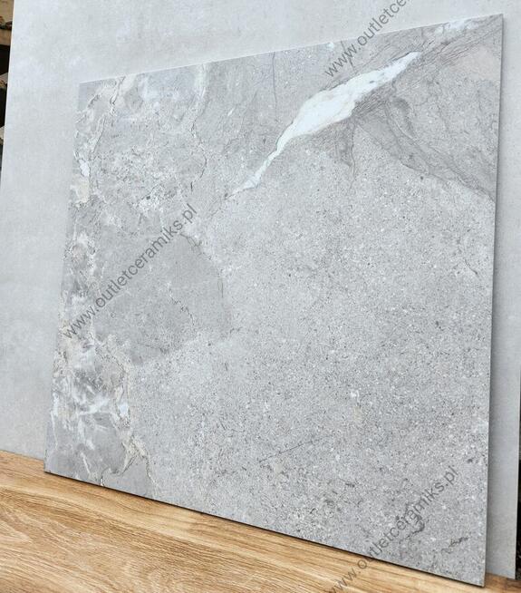 Płytki gresowe szare 60x60 gat.1 Erazio gris kamień