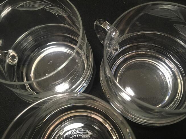 PRL stare szklanki filiżanki szlifowane 6 sztuk