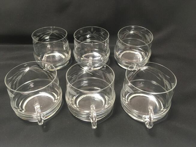 PRL stare szklanki filiżanki szlifowane 6 sztuk