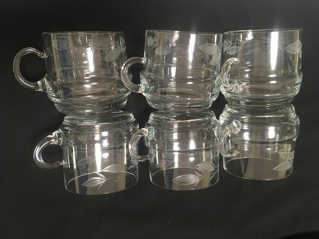 PRL stare szklanki filiżanki szlifowane 6 sztuk