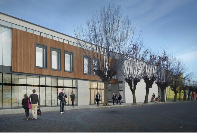 Centrum, główna ulica, usługi, galeria handlowa