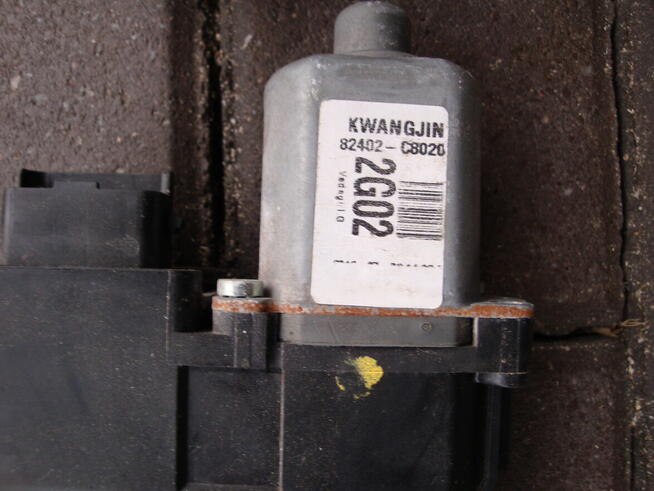 hyundai i 20 II części drzwi prawy przód i tył 14-20 r.