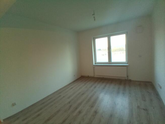 Przestronne i nowoczesne mieszkanie we Frysztaku