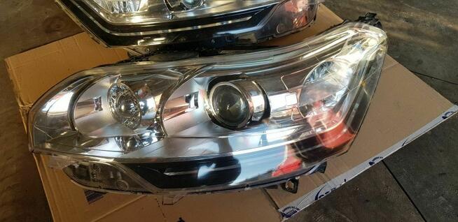 Lampy przód citroen c5 xenon lewa prawa