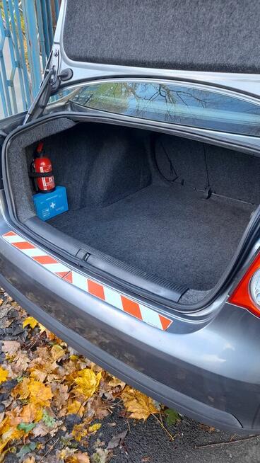 Sprzedam VW Jetta Trendline 1.6 FSI