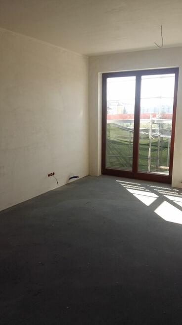 Solidne tynki maszynowe i wylewki