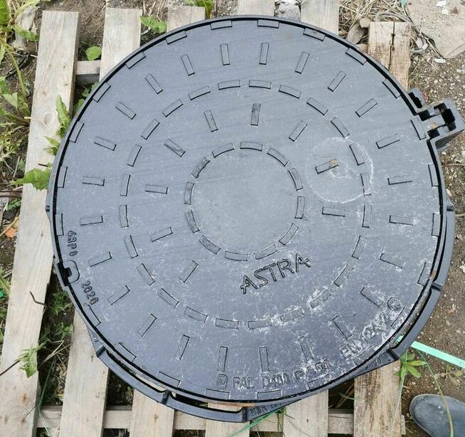 właz kompozytowy do studni fi 600 pokrywa szamba dekiel