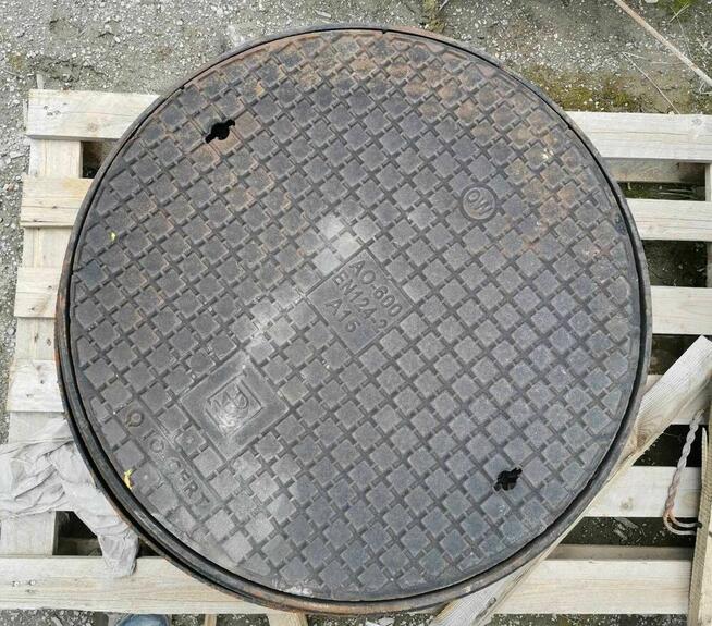 właz kompozytowy do studni fi 600 pokrywa szamba dekiel