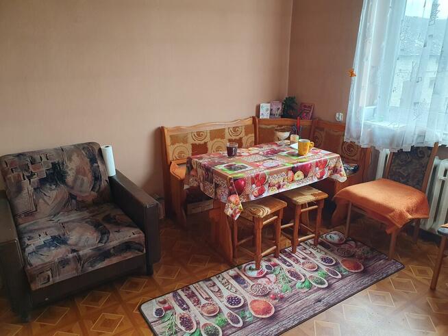 Sprzedam dom z budynkami gospodarczymi