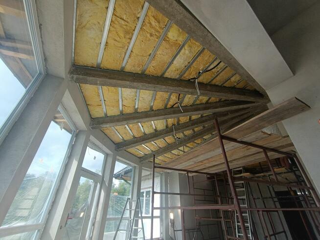 Adaptacje poddaszy wykończenia