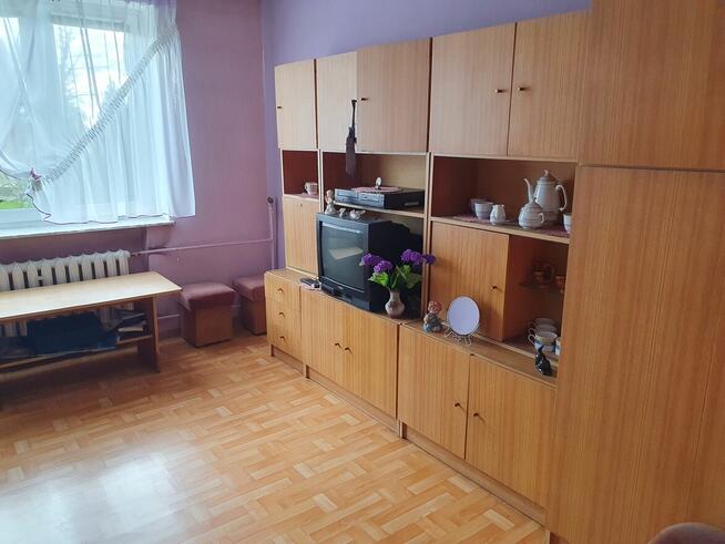 Sprzedam dom z budynkami gospodarczymi