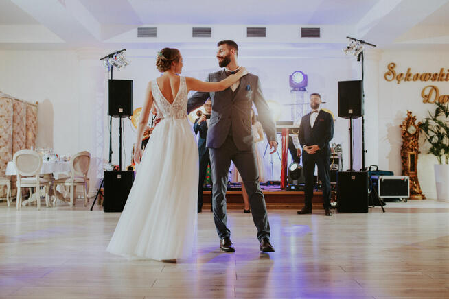 Suknia ślubna litera A rozmiar 36 (S)