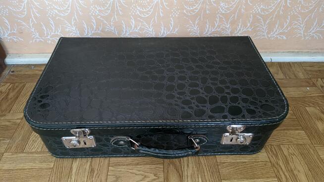 Walizka PRL Vintage Retro Zielona Stan dobry